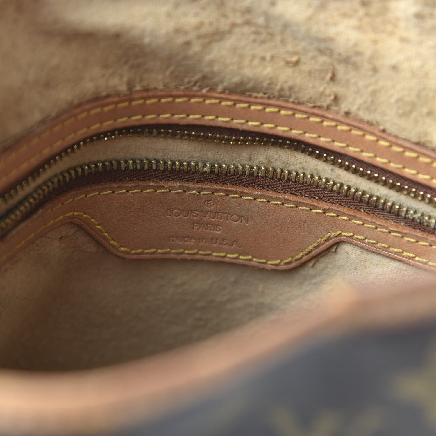 Louis Vuitton Monogram Petit Bucket 23 8 of 13