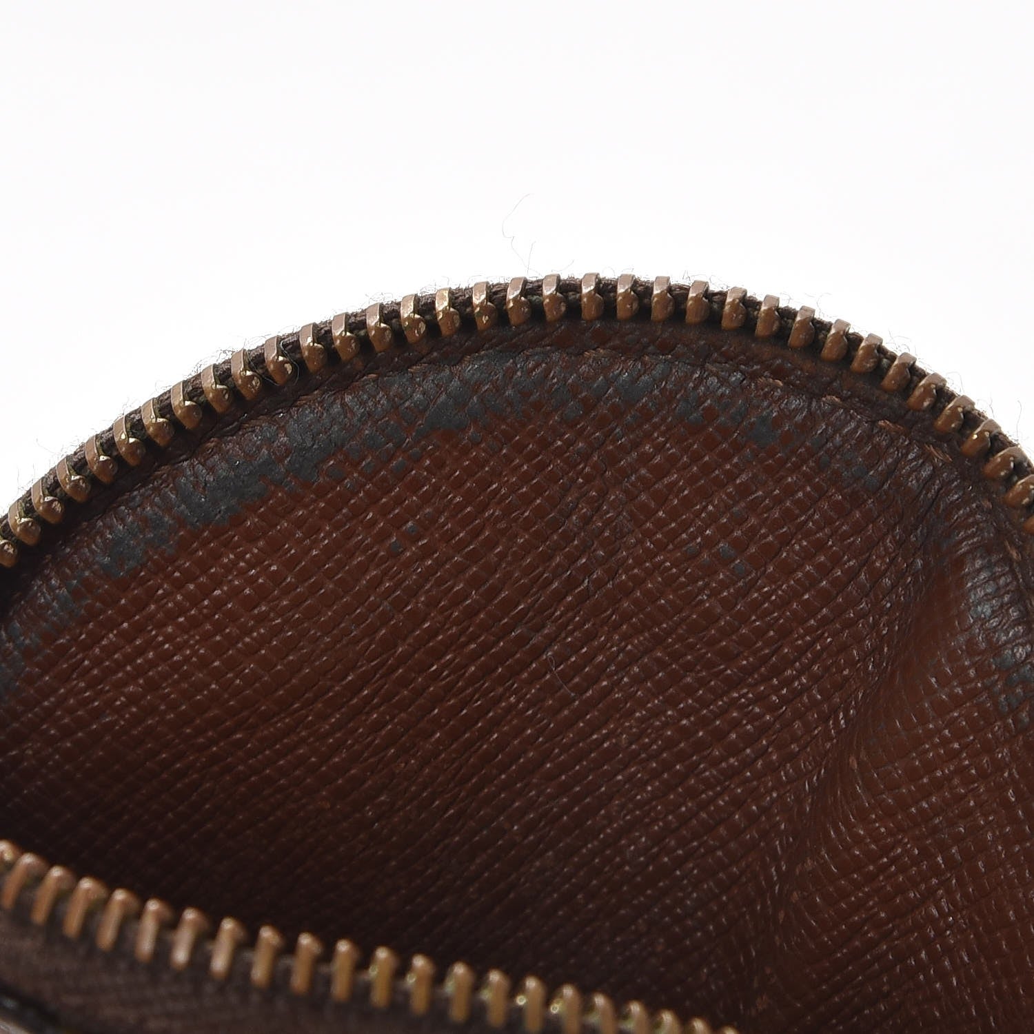 Louis Vuitton Monogram Round Coin Purse 8 of 11