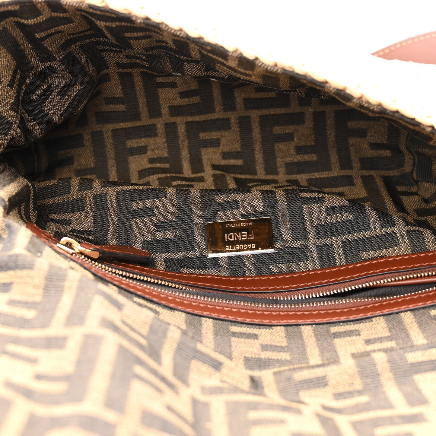 Straw Vitello King Woven Baguette Natural Ghianda