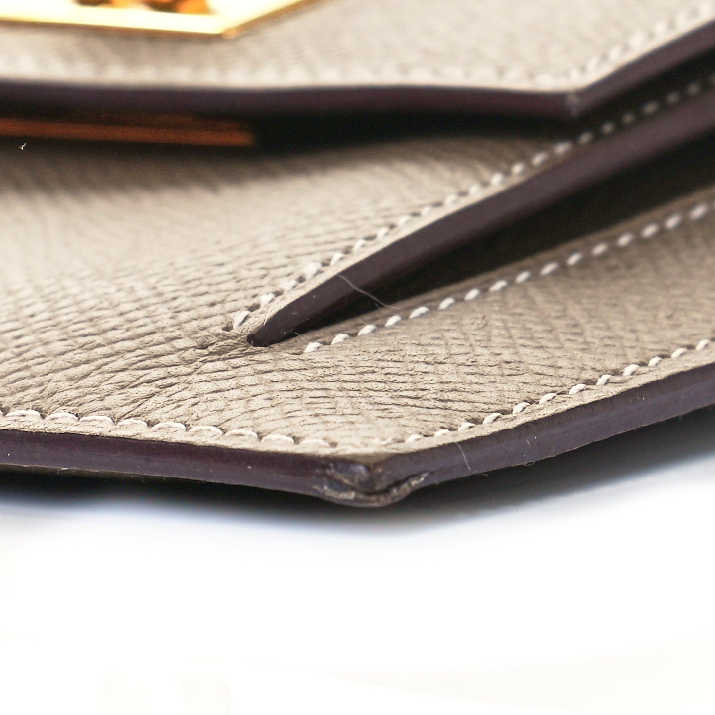 Epsom Kelly Pocket Compact Wallet Etoupe