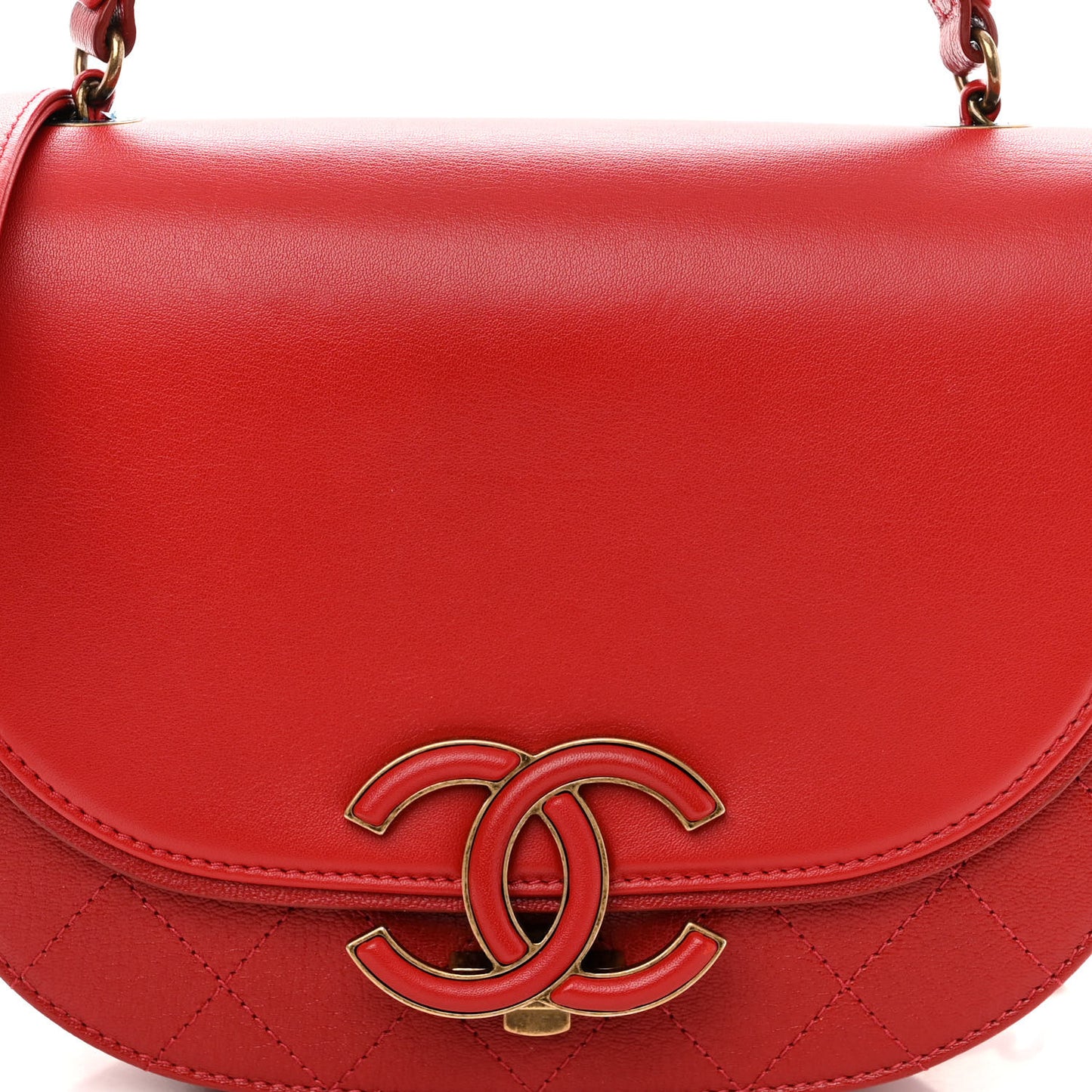 Shiny Calfskin Goatskin Quilted Small Coco Curve Messenger Flap Red