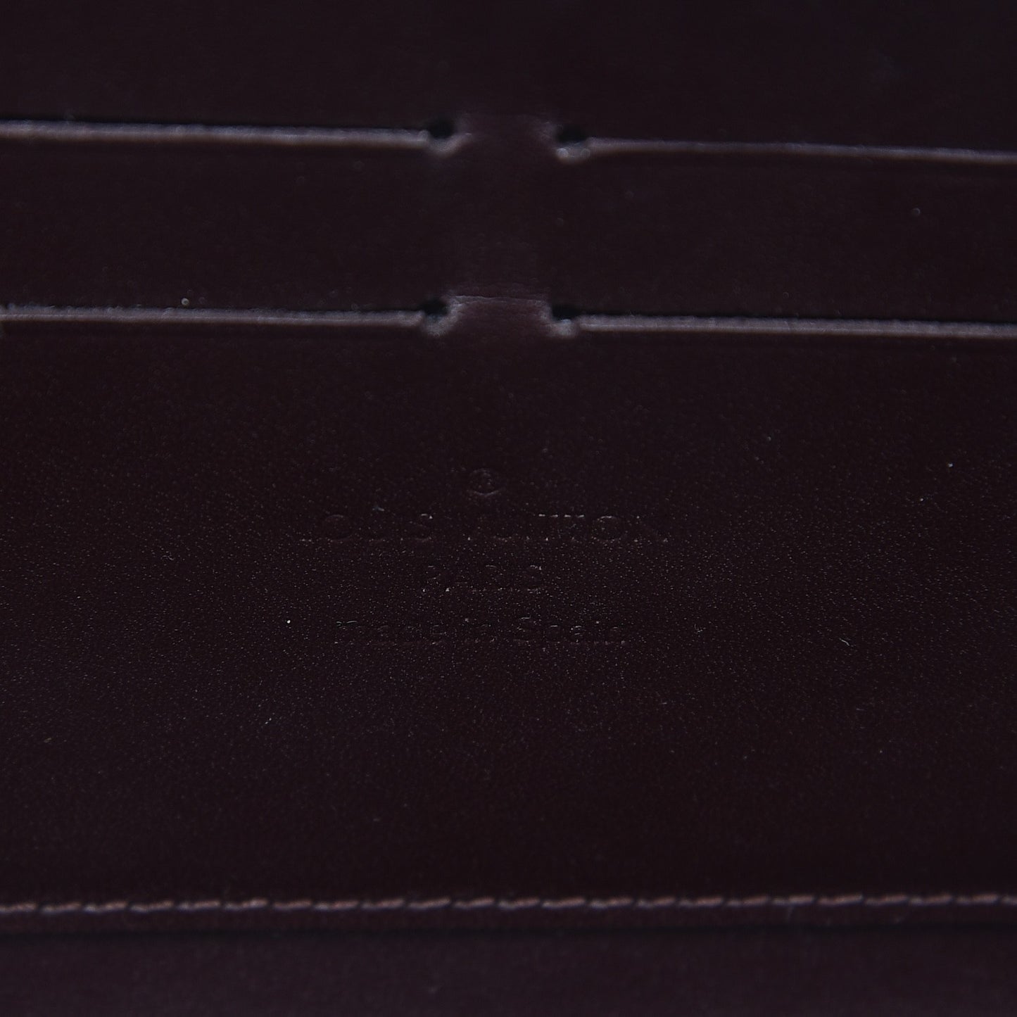 Vernis Zippy Wallet Amarante