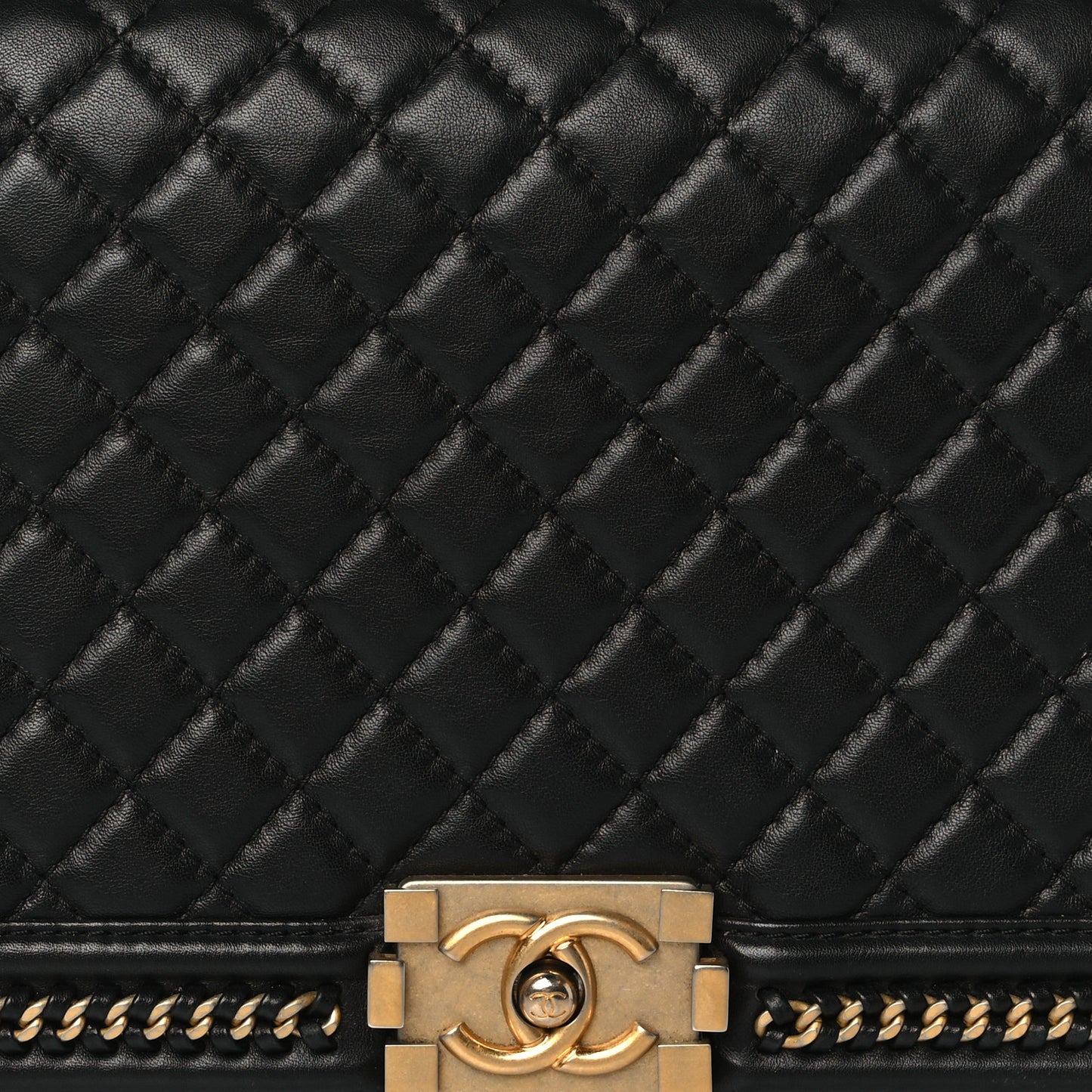 Calfskin Quilted New Medium Boy Top Handle Flap Black