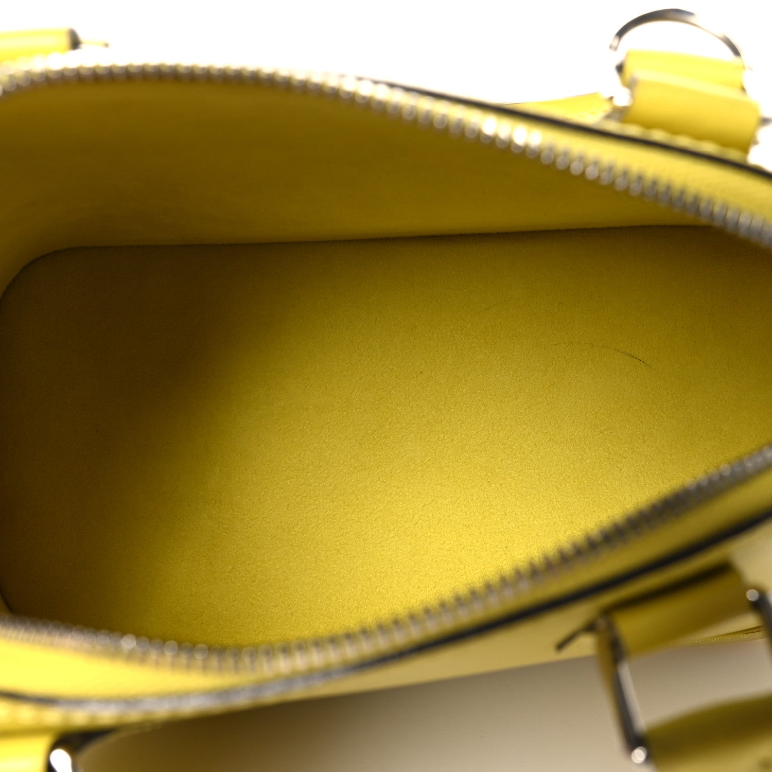 Louis Vuitton Epi Alma BB Pistache 5 of 11