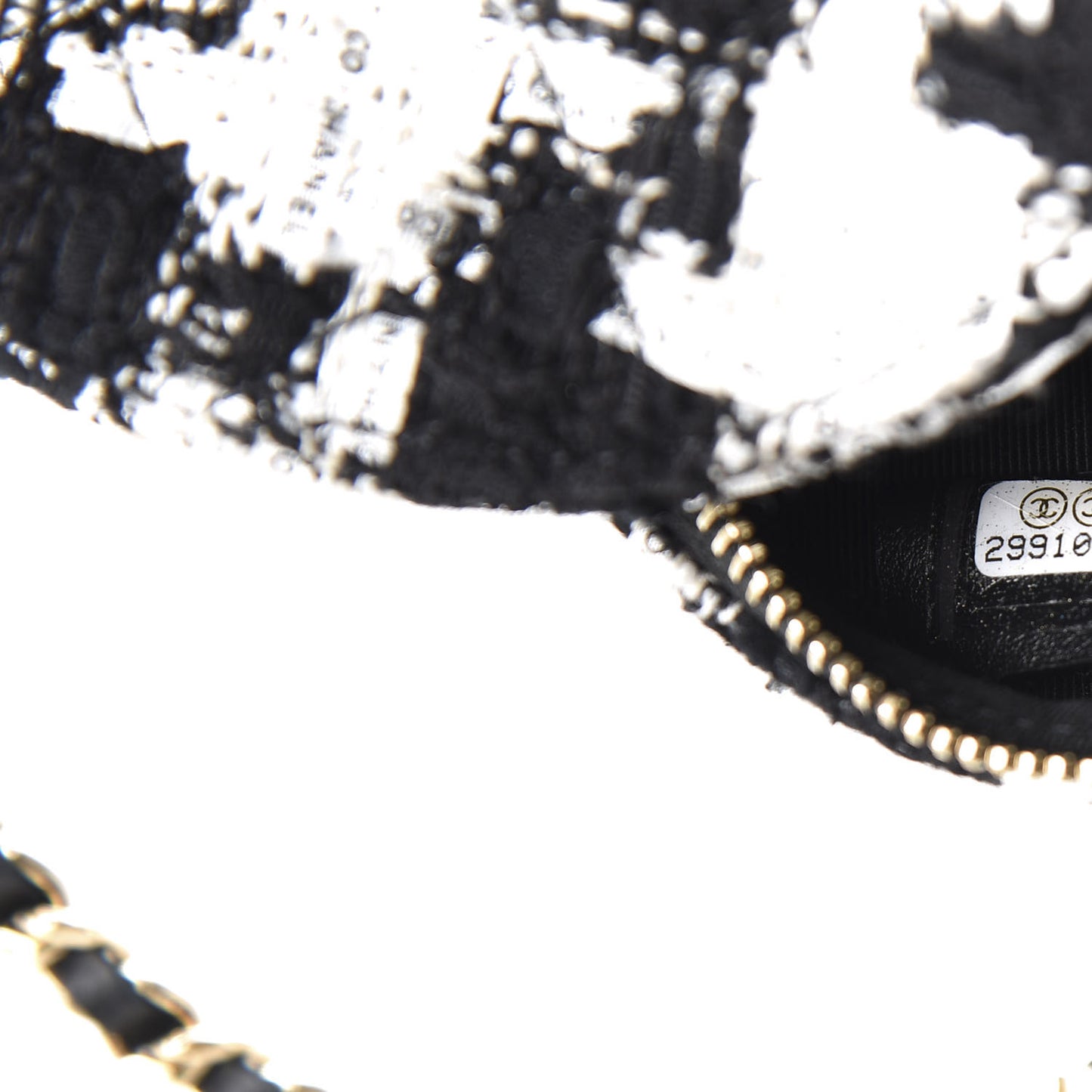 Tweed Quilted Round Clutch With Chain Black Ecru White
