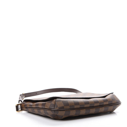 Louis Vuitton Damier Ebene Musette Tango 3 of 11