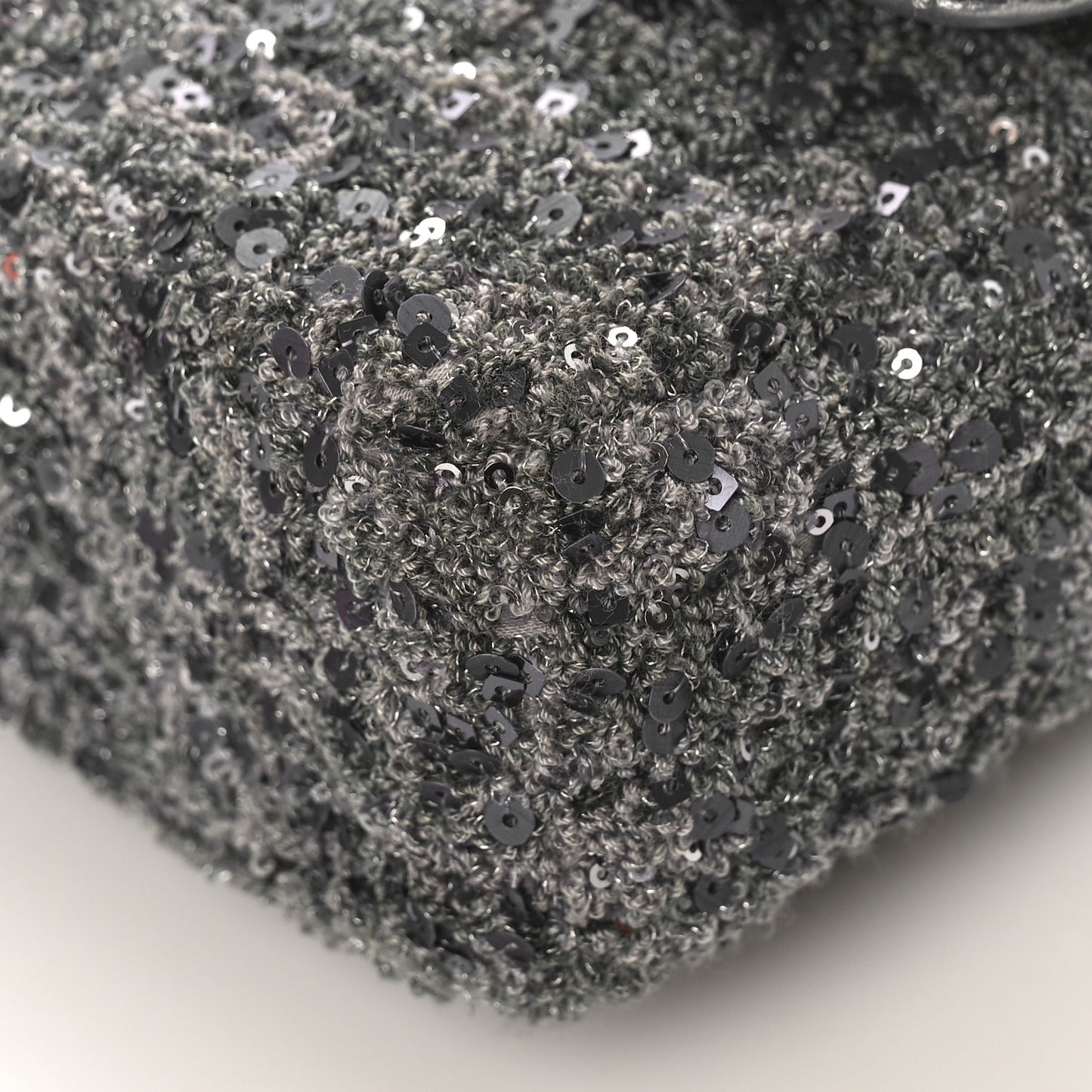 Sequin Small Single Flap Silver