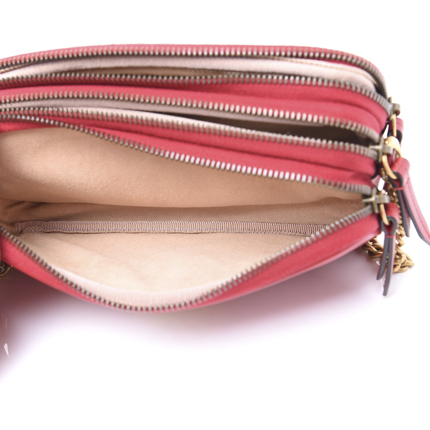 Calfskin Matelasse Mini GG Marmont Chain Crossbody Bag Hibiscus Red