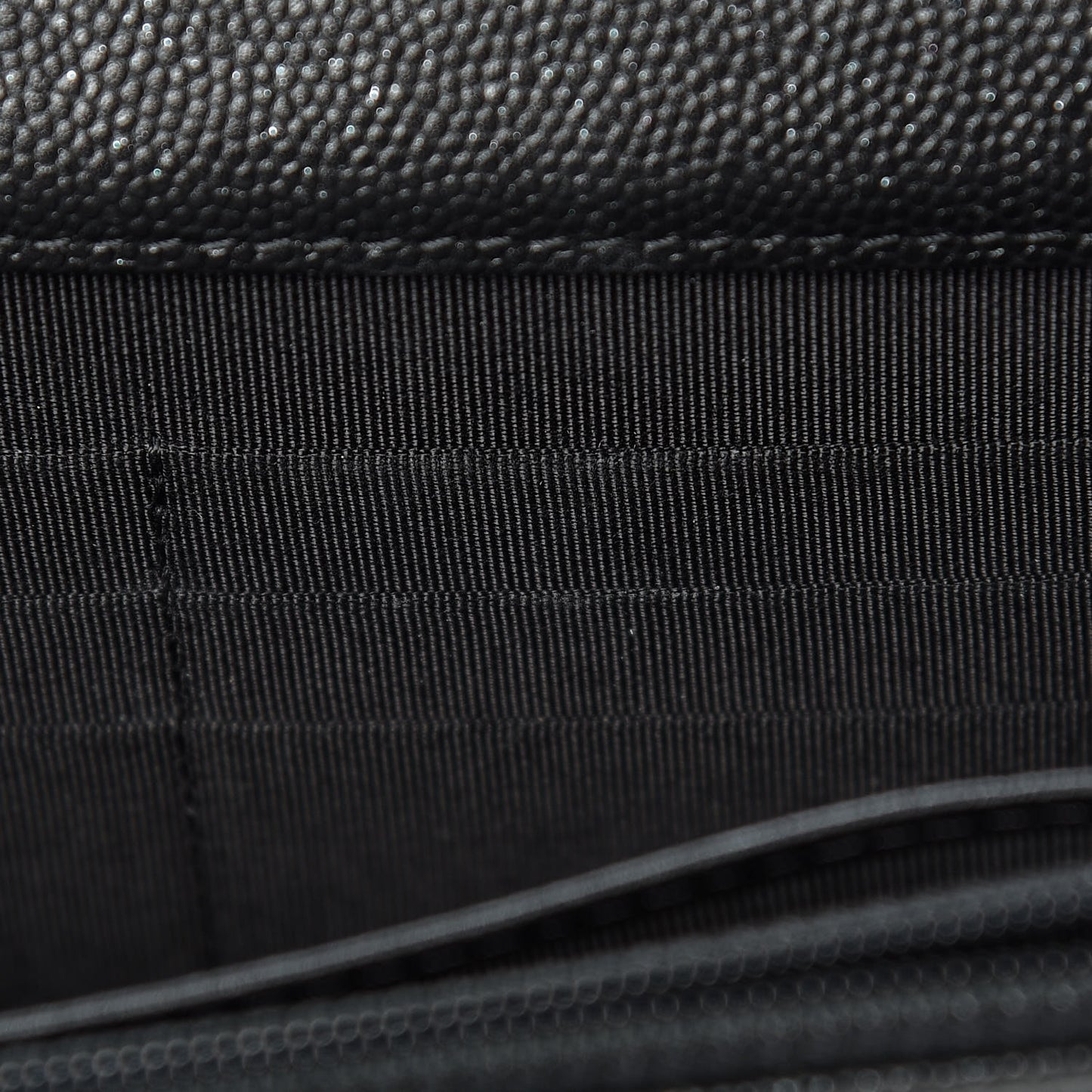 Iridescent Caviar Quilted Wallet On Chain WOC Black