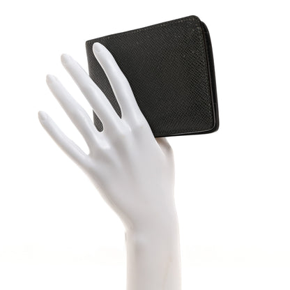 Louis Vuitton Taiga Multiple Wallet Glacier 2 of 13