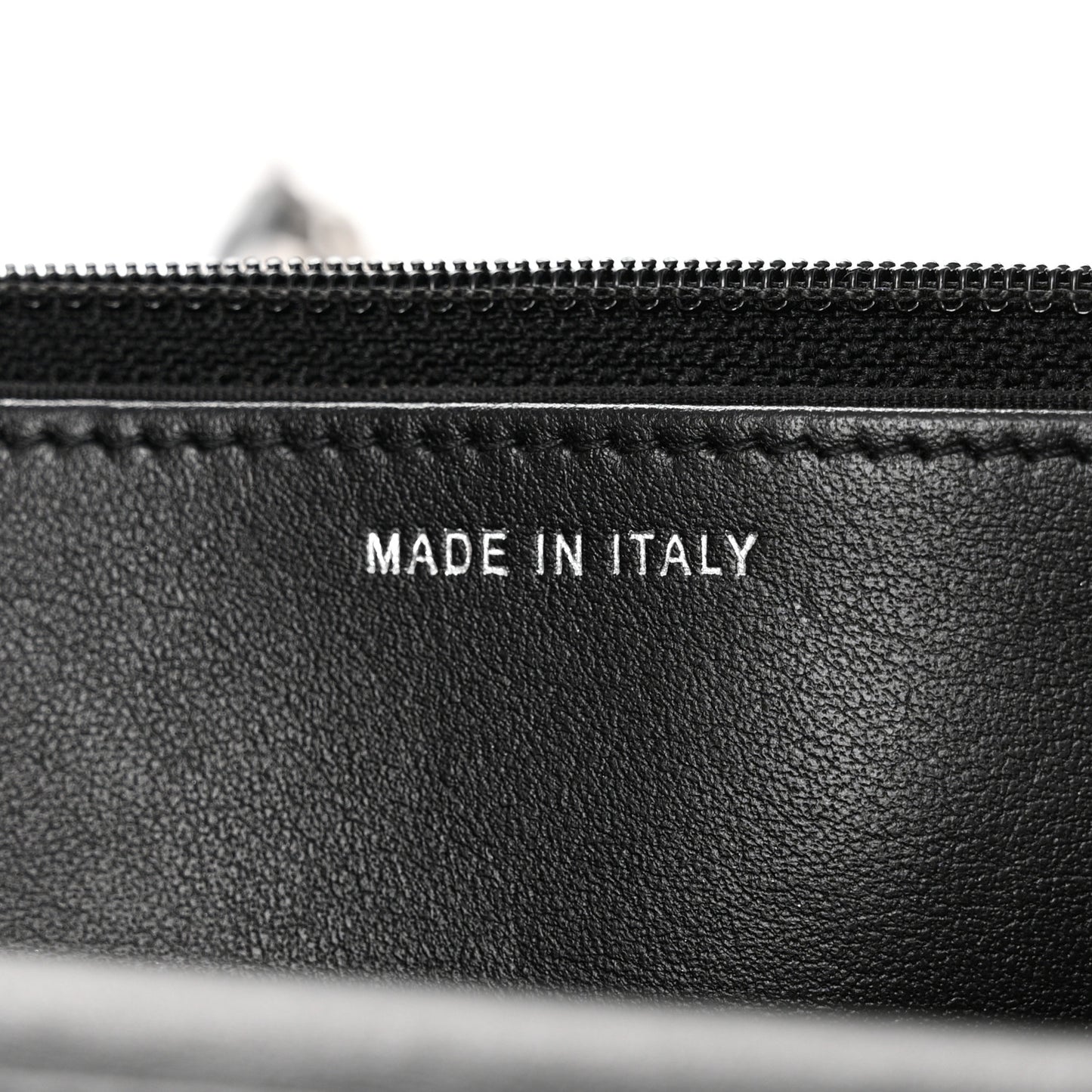 Caviar Quilted Boy Wallet On Chain WOC Black