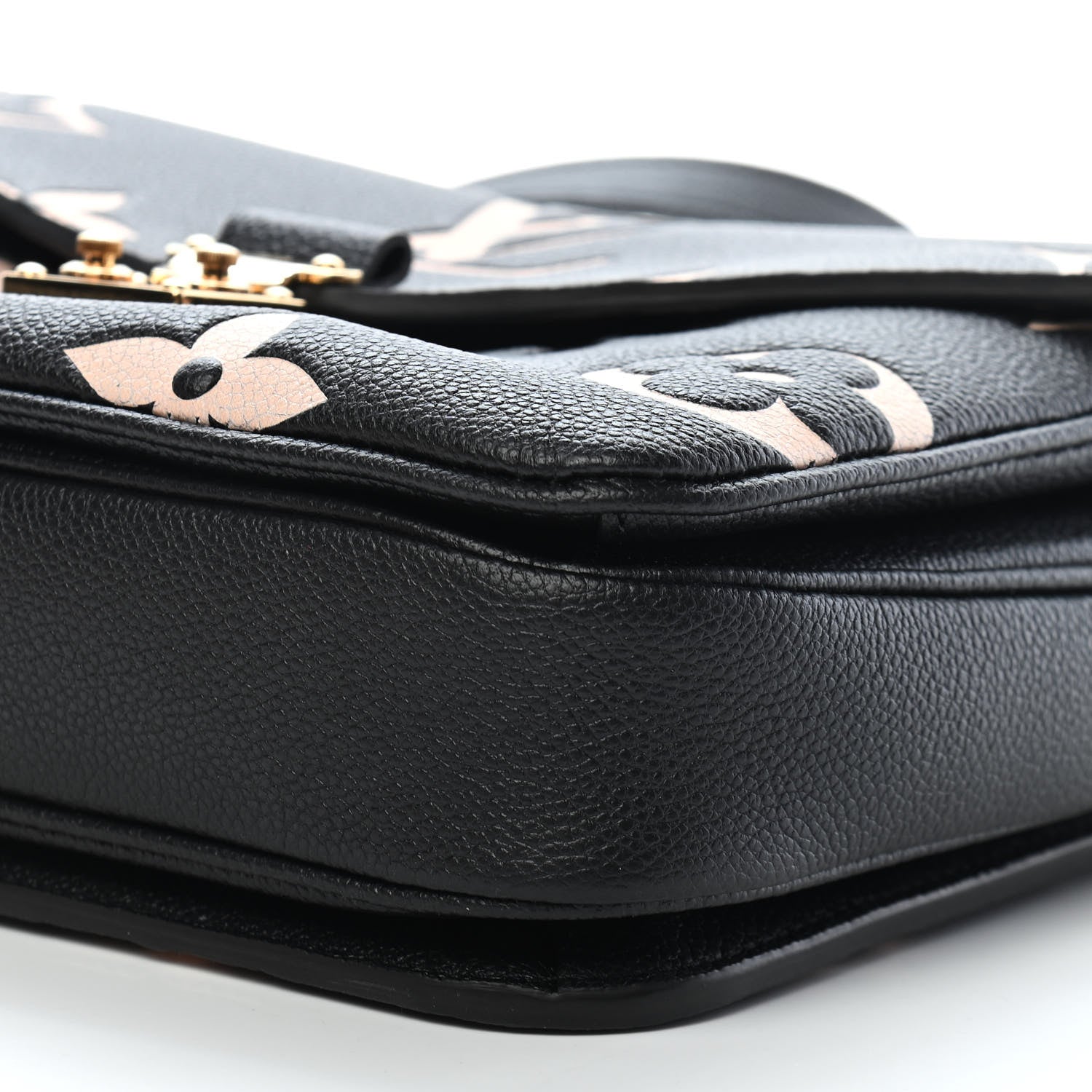 Louis Vuitton Empreinte Monogram Giant Pochette Metis Black Beige 9 of 9