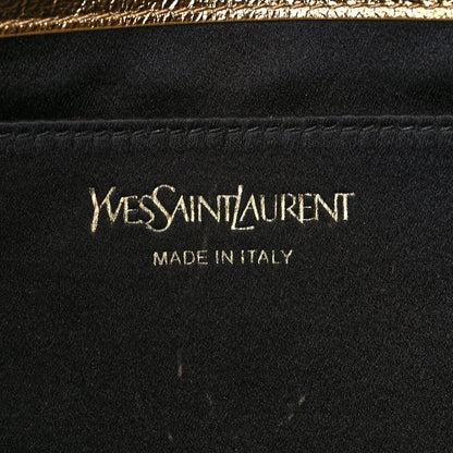 Saint Laurent Metallic Textured Calfskin Monogram Large Belle De Jour Clutch Gold 6 of 10
