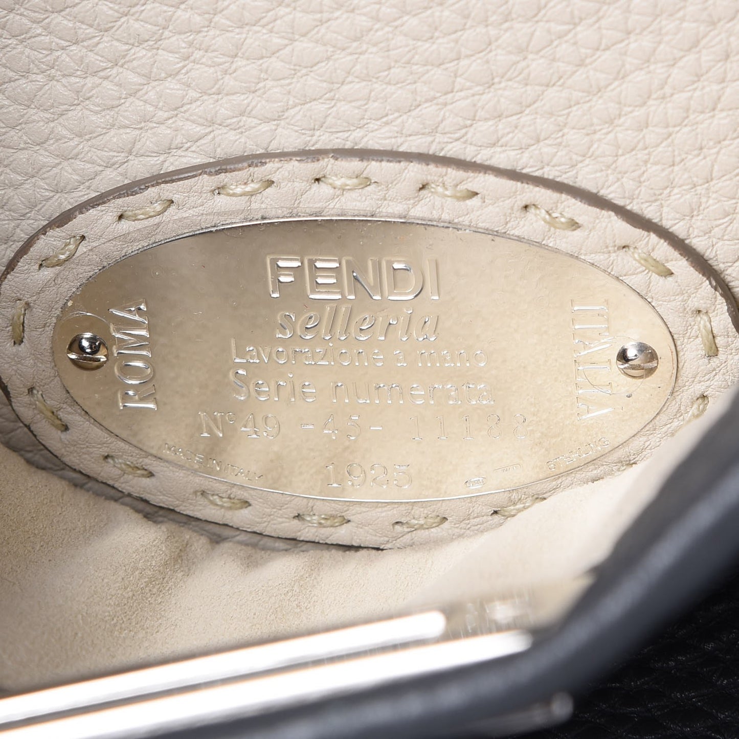 Cuoio Romano Selleria Bi-Color Medium Peekaboo Iconic Satchel Asfalto Latte