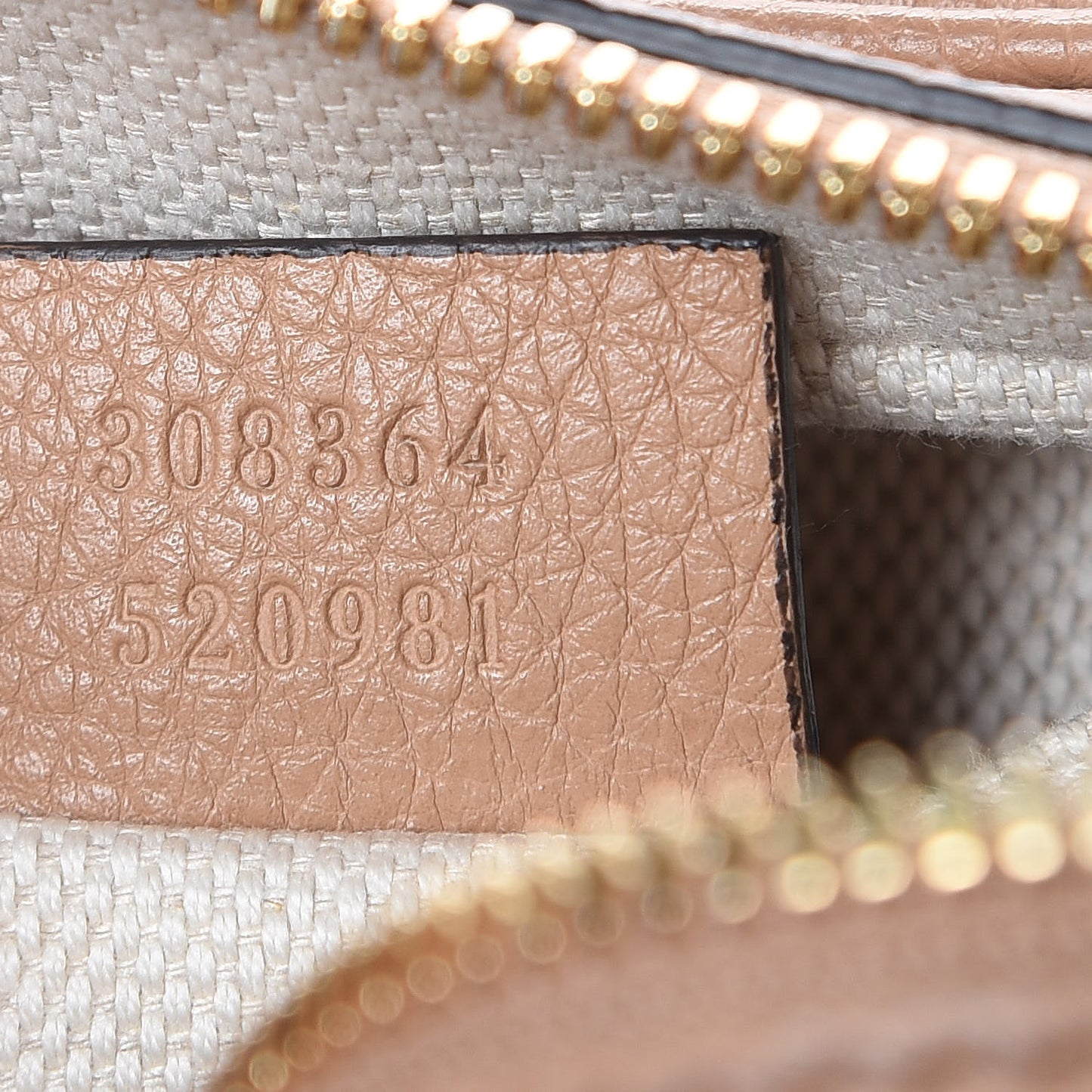 Pebbled Calfskin Small Soho Disco Bag Camelia