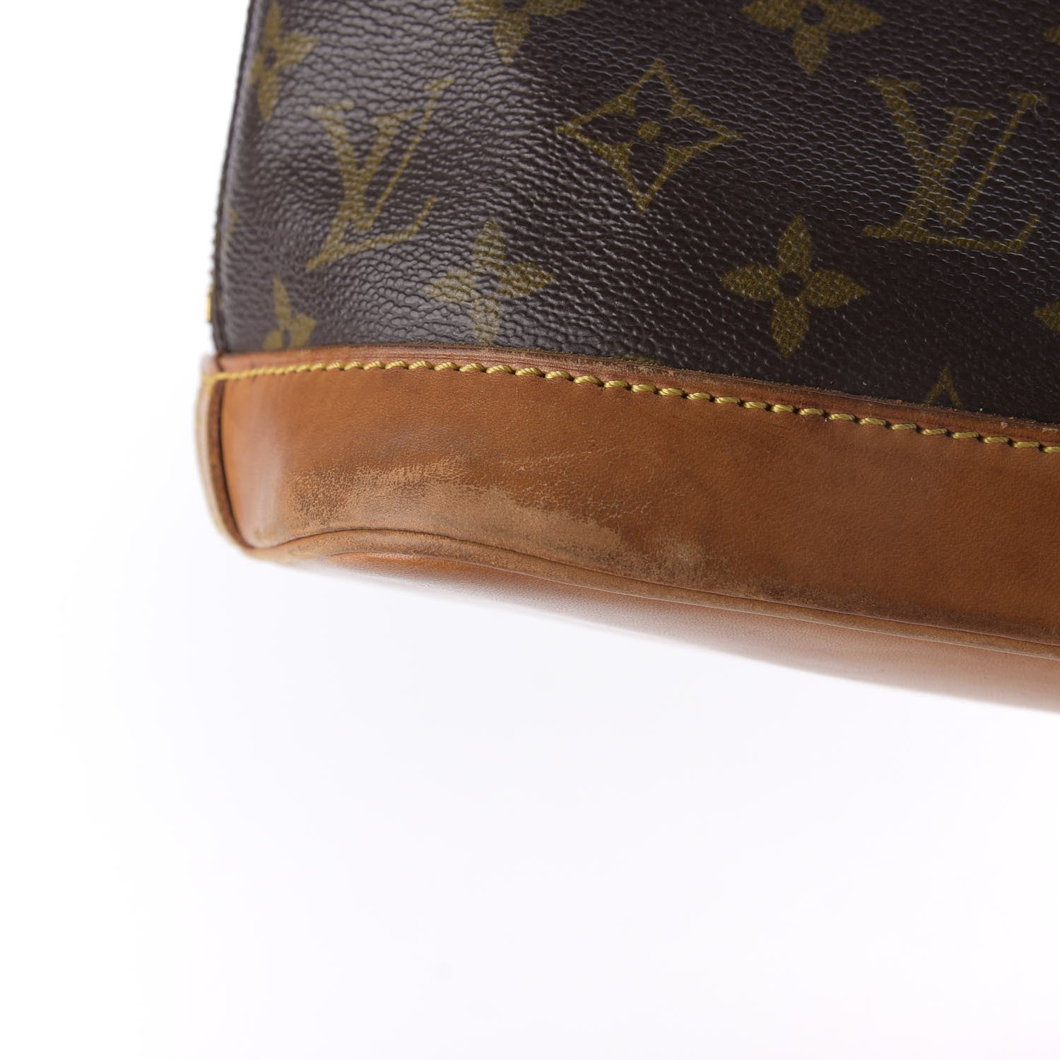 Louis Vuitton Monogram Alma PM 9 of 10