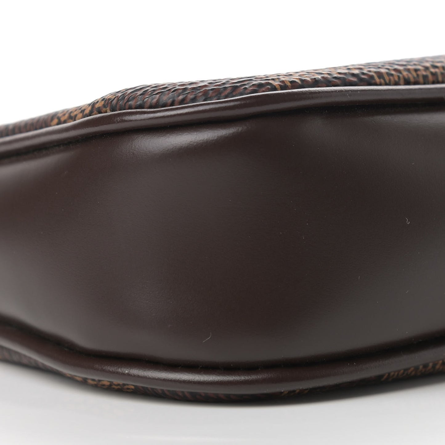 Damier Ebene Navona Pochette Accessories