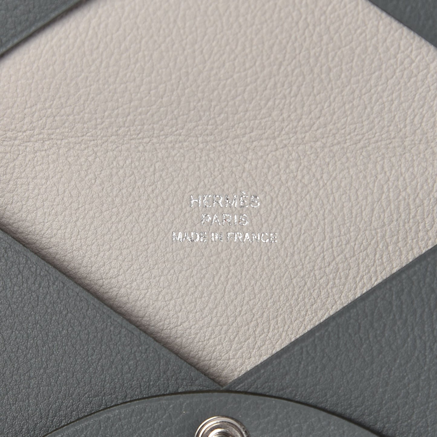Evercolor Calvi Verso Card Case Vert Amande Gris Perle
