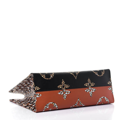 Louis Vuitton Monogram Giant Jungle Onthego GM Black 3 of 4