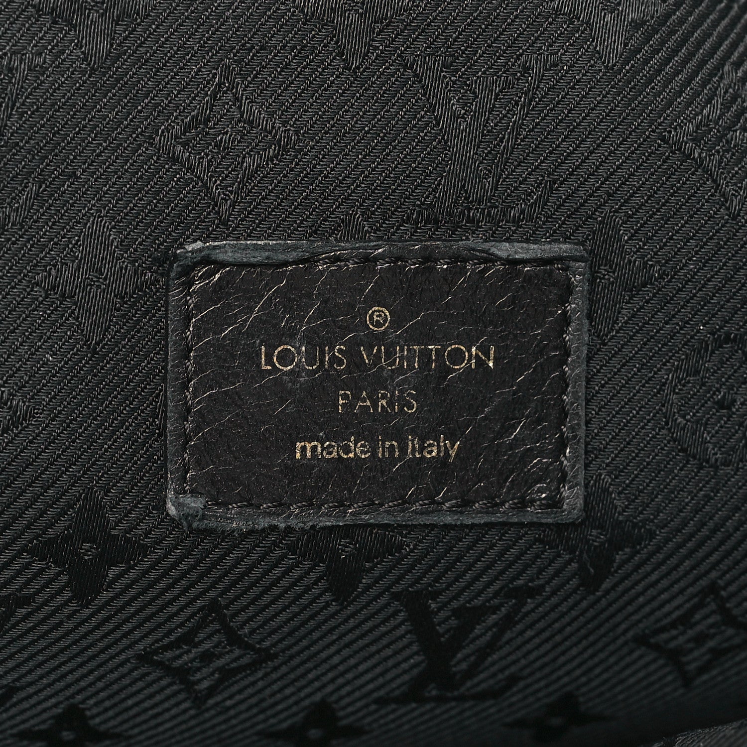 Louis Vuitton Lambskin Riveting Black 6 of 11