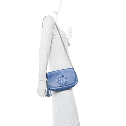 Gucci Pebbled Calfskin Medium Soho Flap Crossbody Caspian 2 of 15
