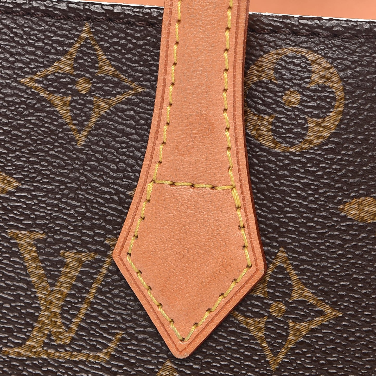 Monogram Wilshire PM