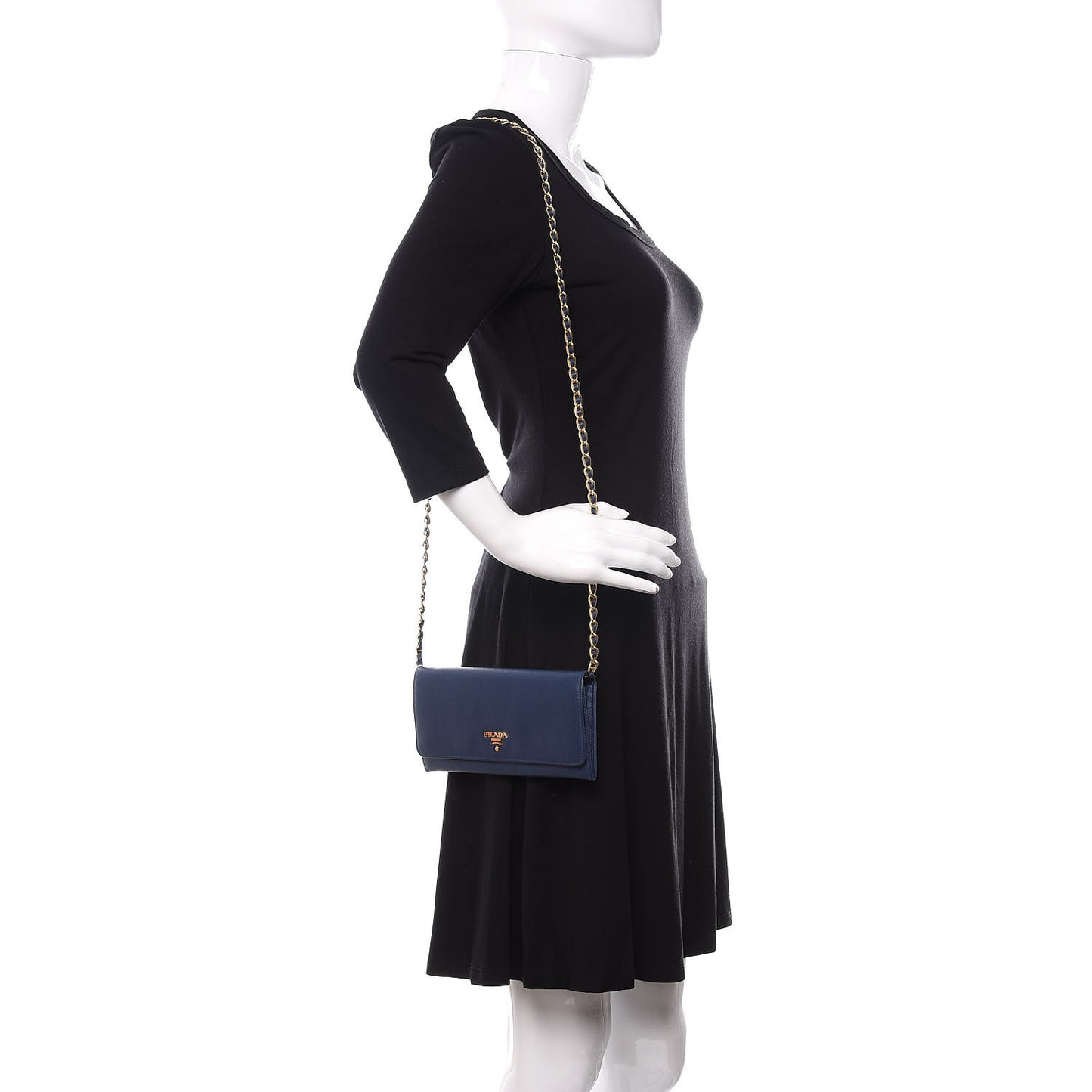 Saffiano Metal Oro Chain Wallet Baltico