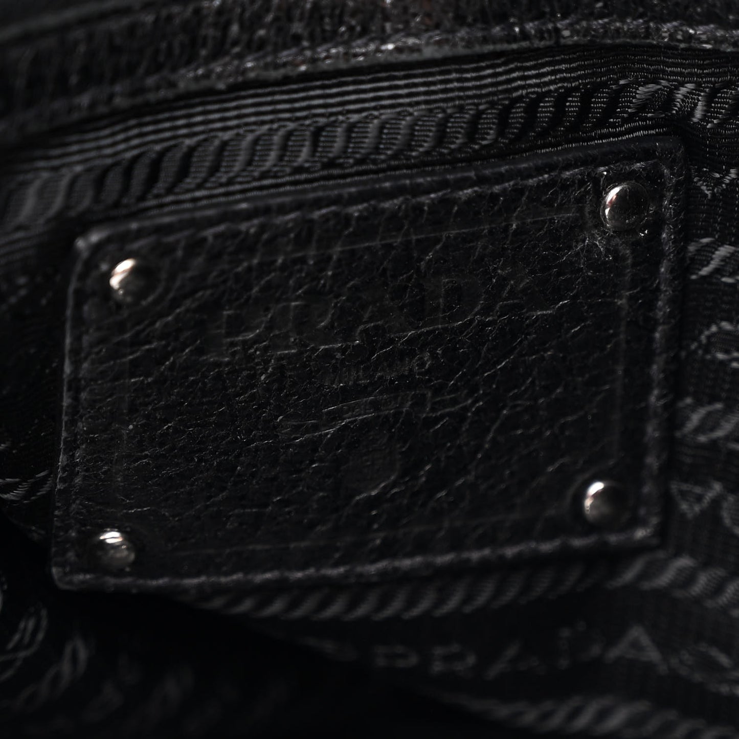 Cervo Lux Side Zipper Tote Black