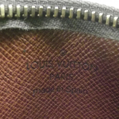Louis Vuitton Monogram Key Pouch 7 of 8
