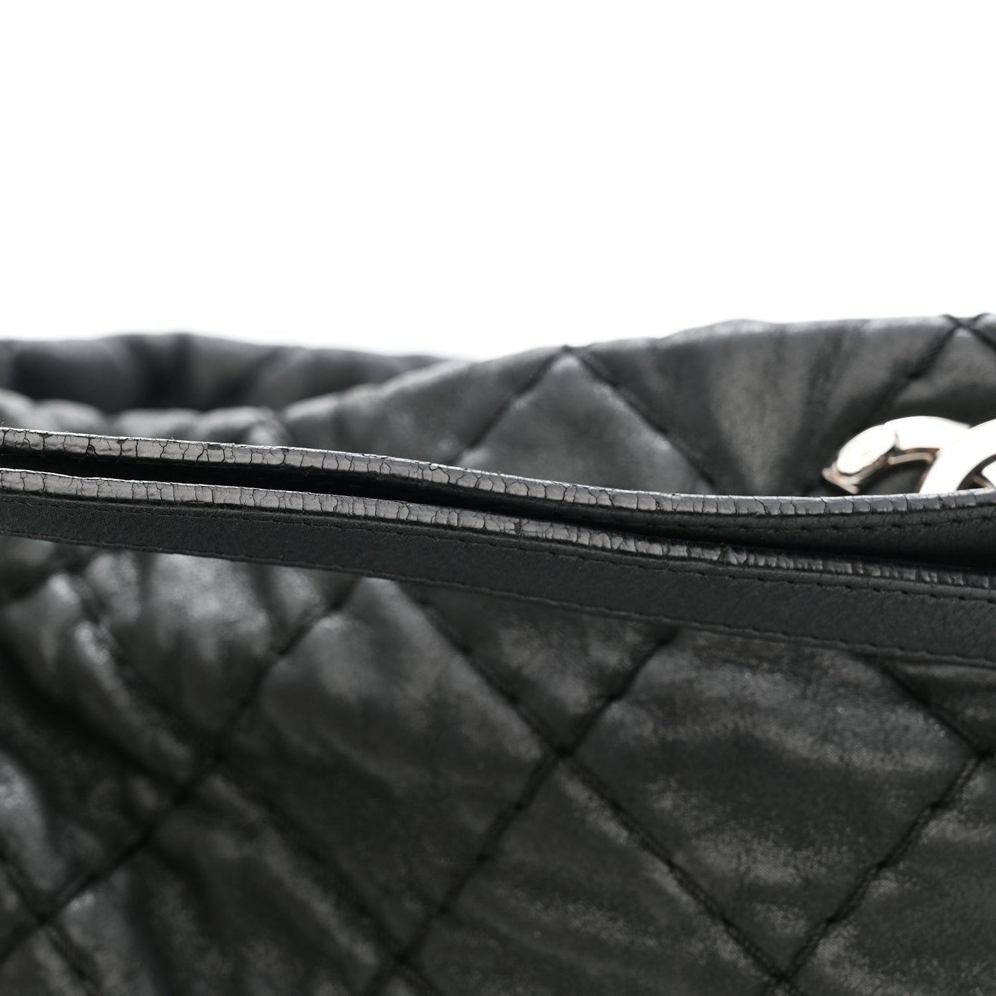 Iridescent Calfskin Quilted Relax CC Shoulder Bag Black