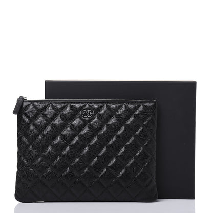 Chanel Caviar Quilted Medium Cosmetic Case So Black 16 of 16