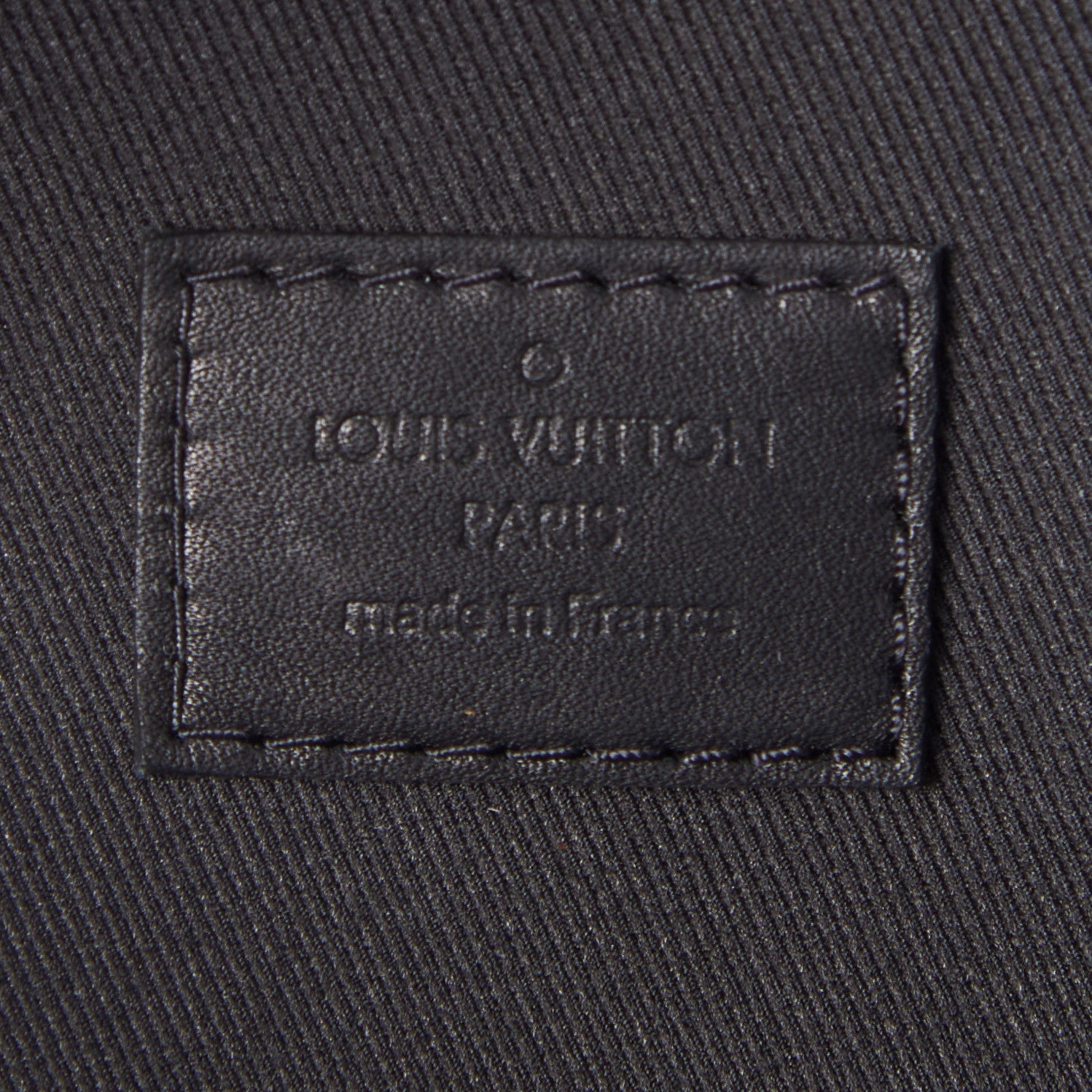 Louis Vuitton Calfskin Monogram Shadow Discovery Bumbag Black 8 of 8