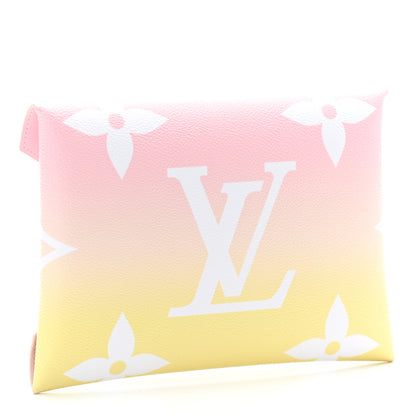 Louis Vuitton Monogram Giant By The Pool Large Kirigami Pochette Pink 3 of 6