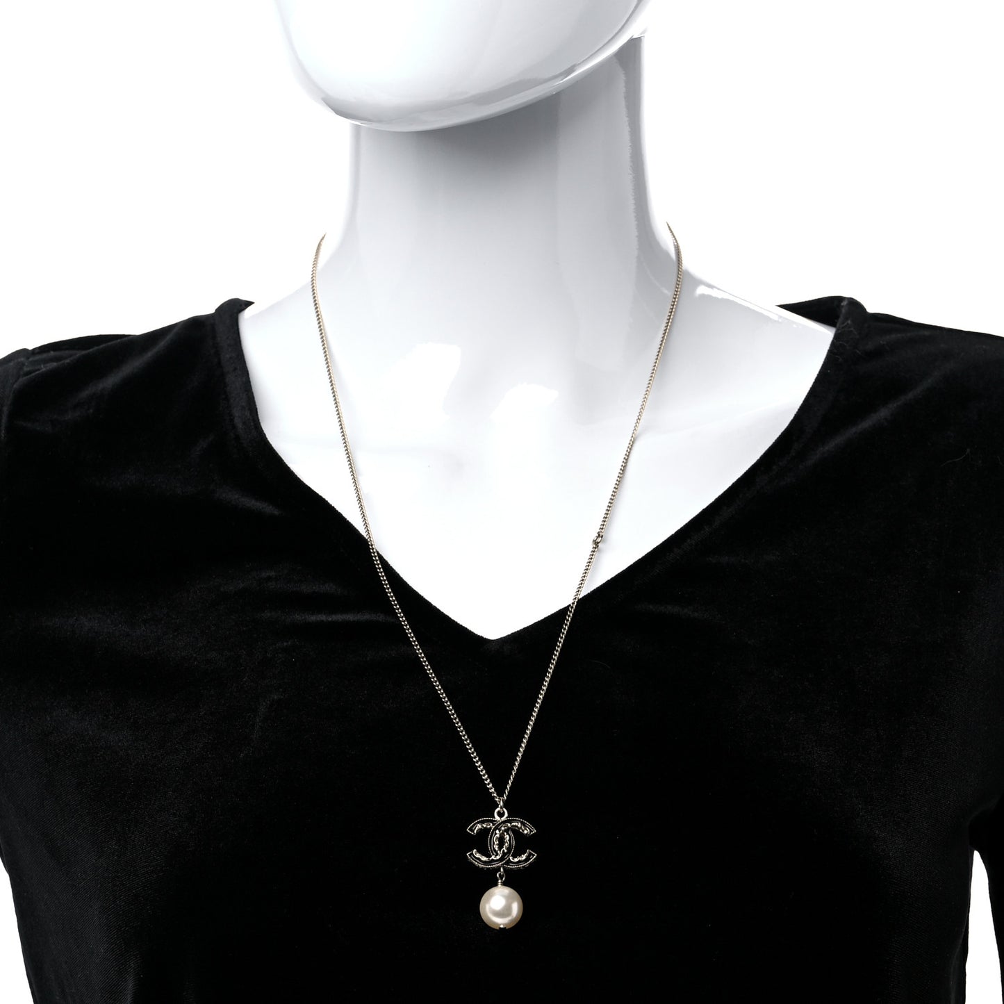 Enamel Pearl CC Baroque Drop Necklace Black Gold