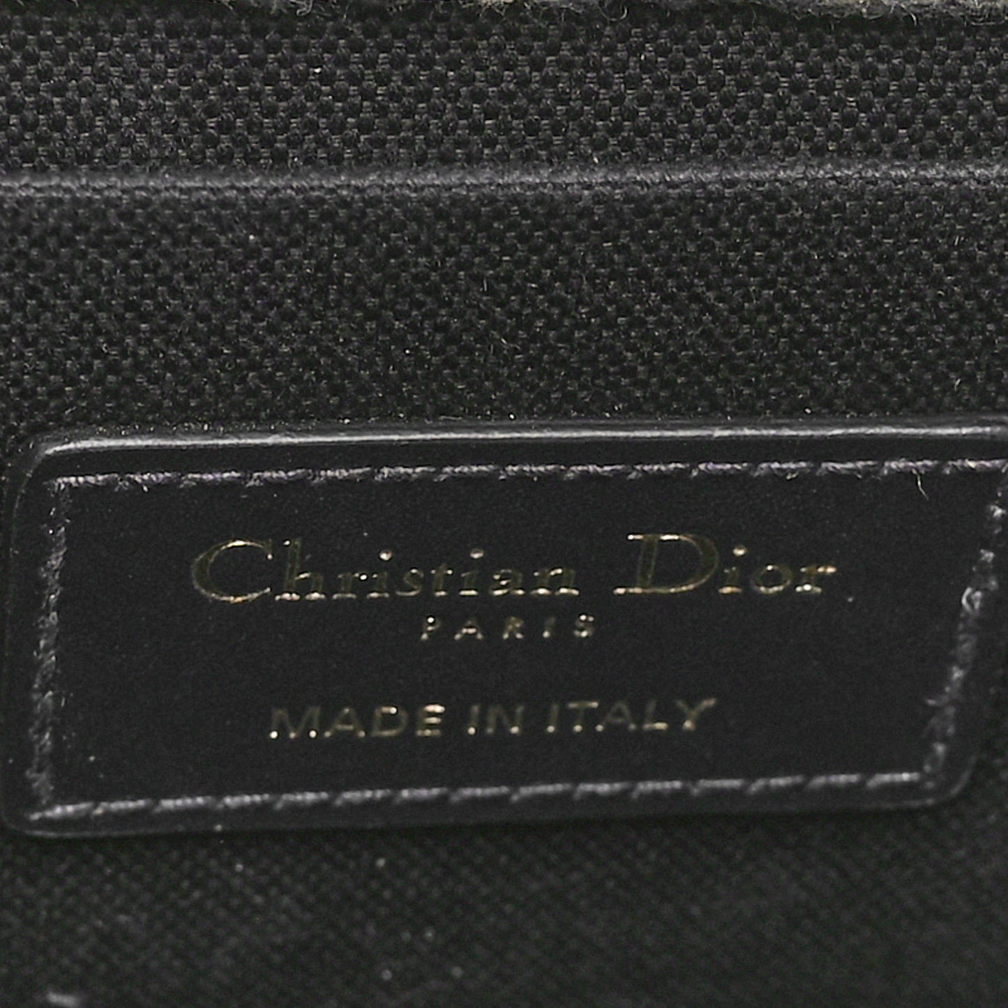 Oblique 30 Montaigne East West Chain Flap Bag Blue