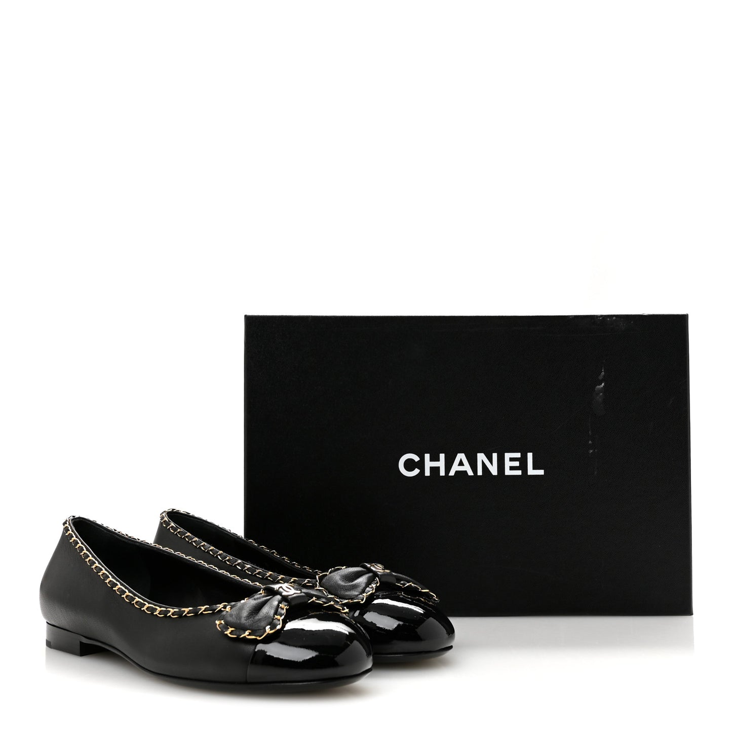 Lambskin Patent Cap Toe Chain Around Ballerina Flats 37 Black