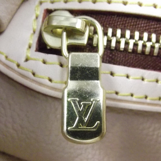 Monogram Petit Bucket 23