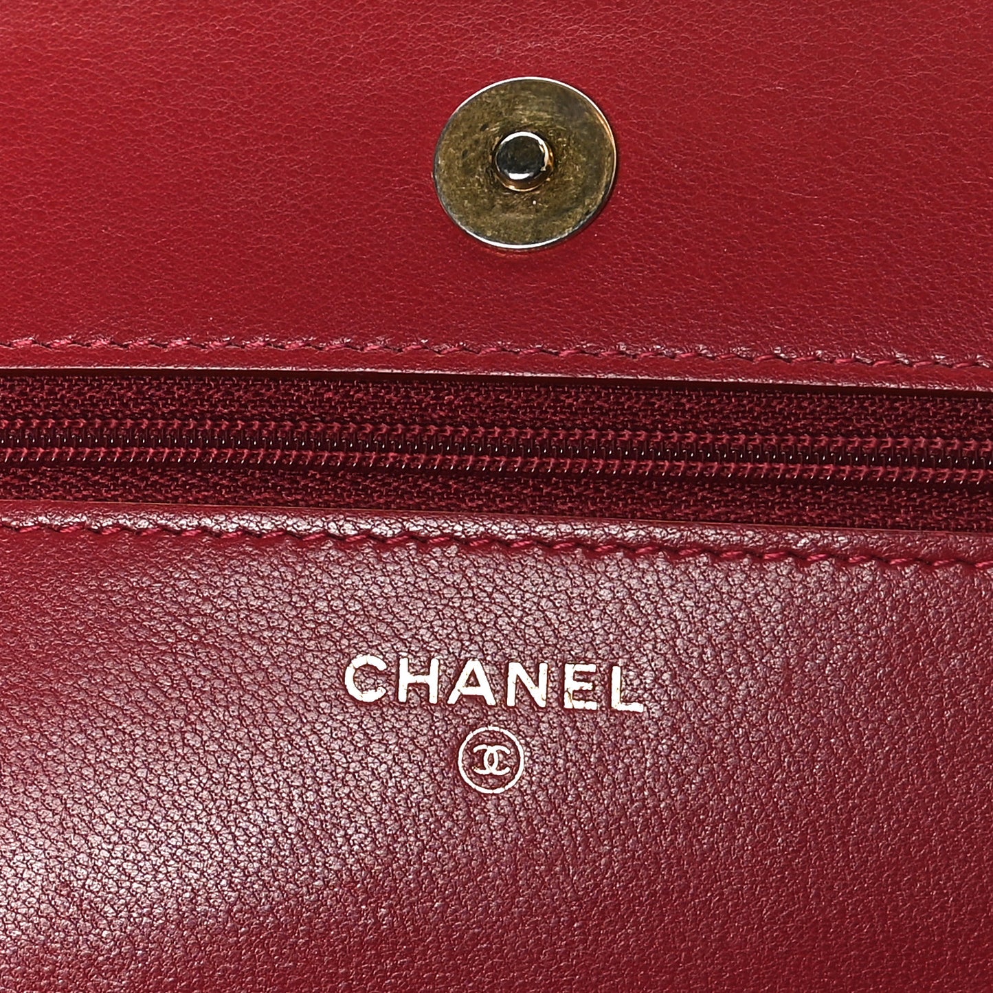 Goatskin Quilted Chanel 19 Wallet On Chain WOC Red