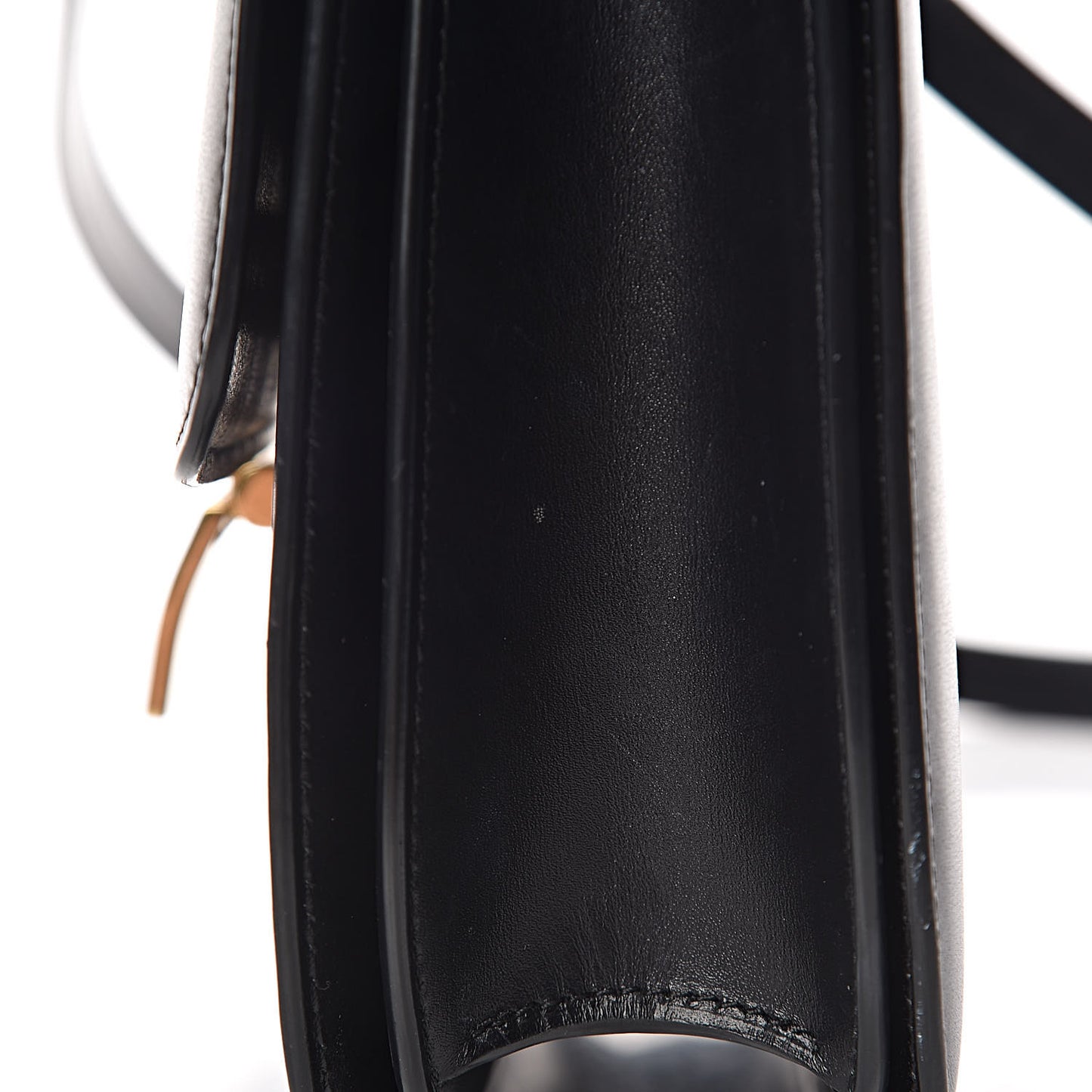 Box Calfskin Medium Classic Box Flap Bag Black