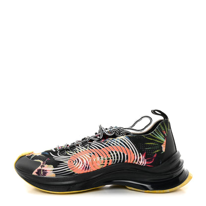 Gucci Technical Knit Fabric Waves Mens Gucci Run Sneakers 10.5 Black Multicolor 1 of 9