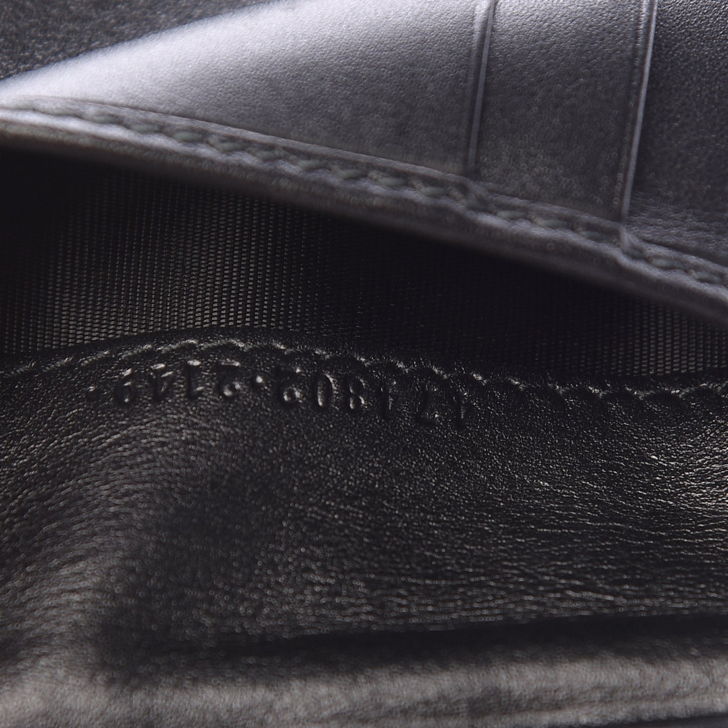 Calfskin Matelasse GG Marmont Wallet Black