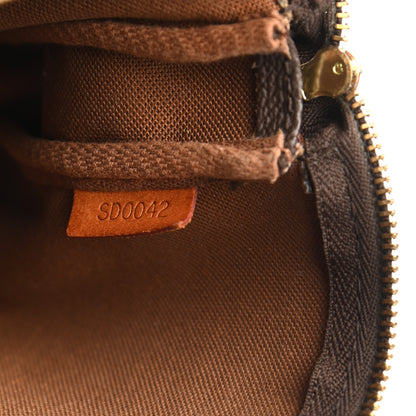 Louis Vuitton Monogram Pochette Accessories 7 of 9