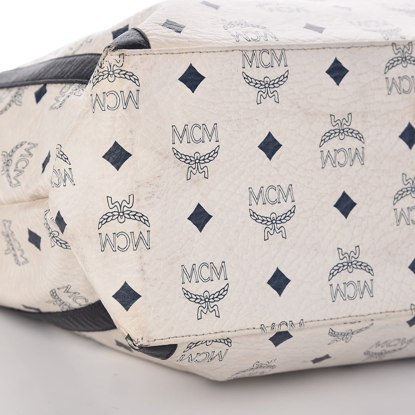 Visetos Medium Tote White