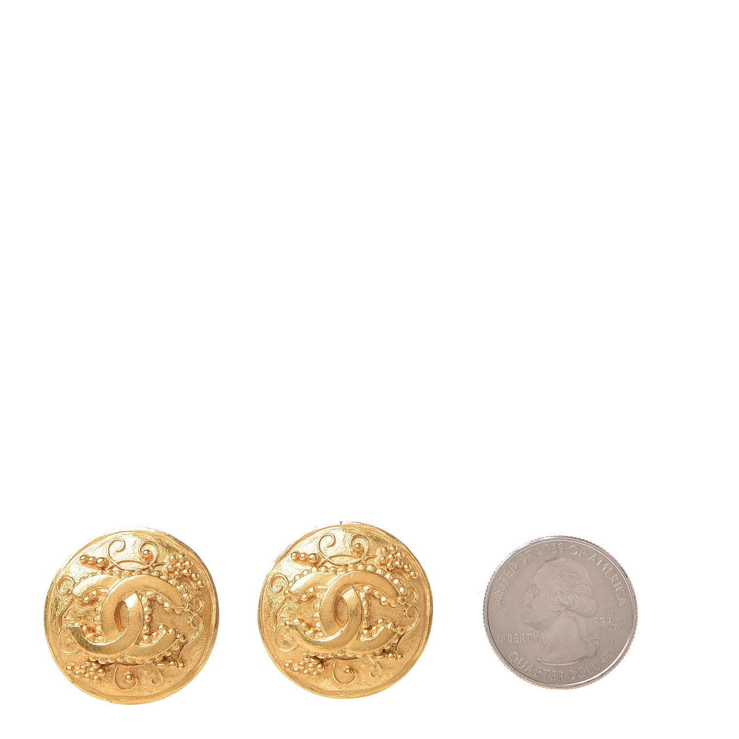Chanel Round CC Clip On Earrings Gold 2 of 4
