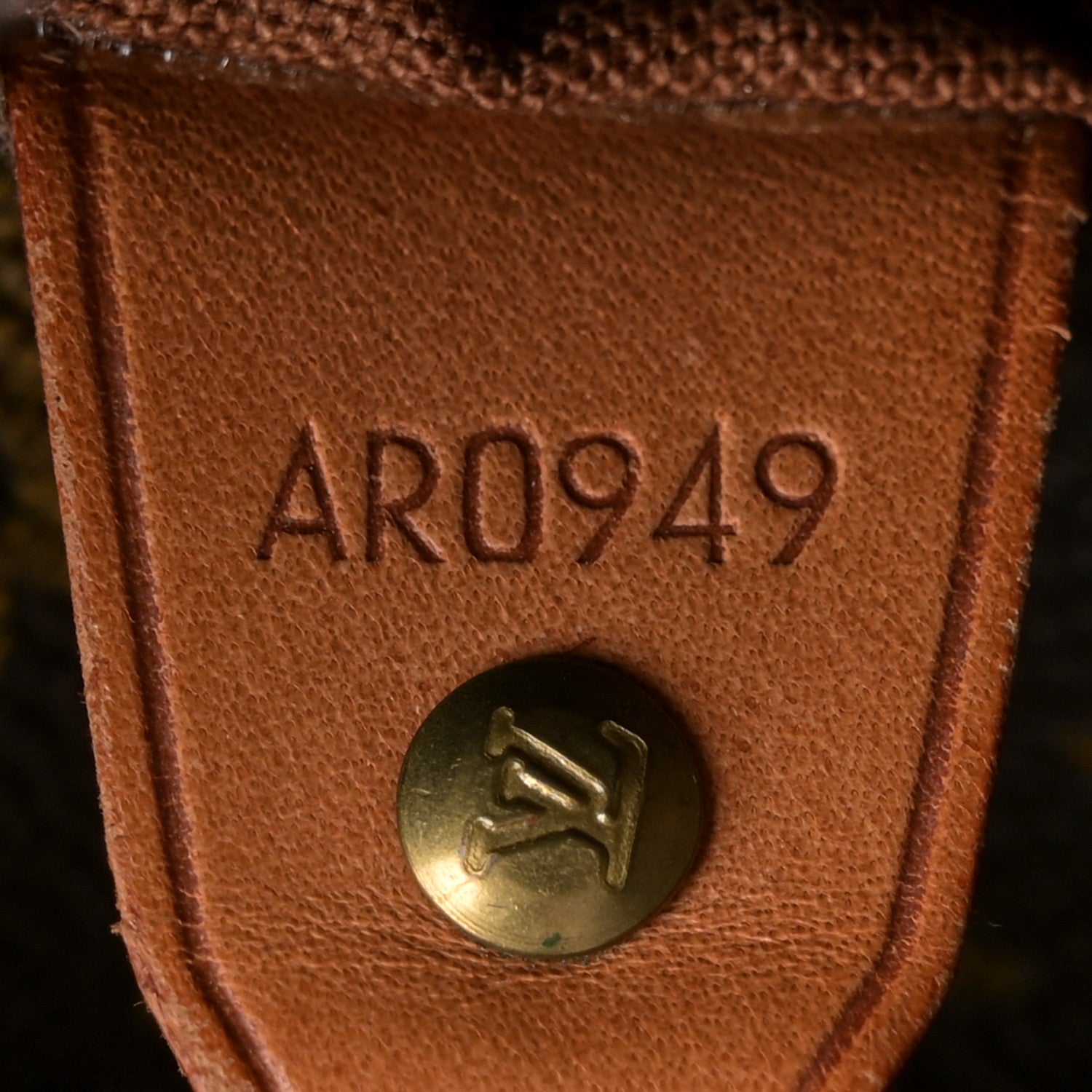 Louis Vuitton Monogram Cabas Alto 7 of 16
