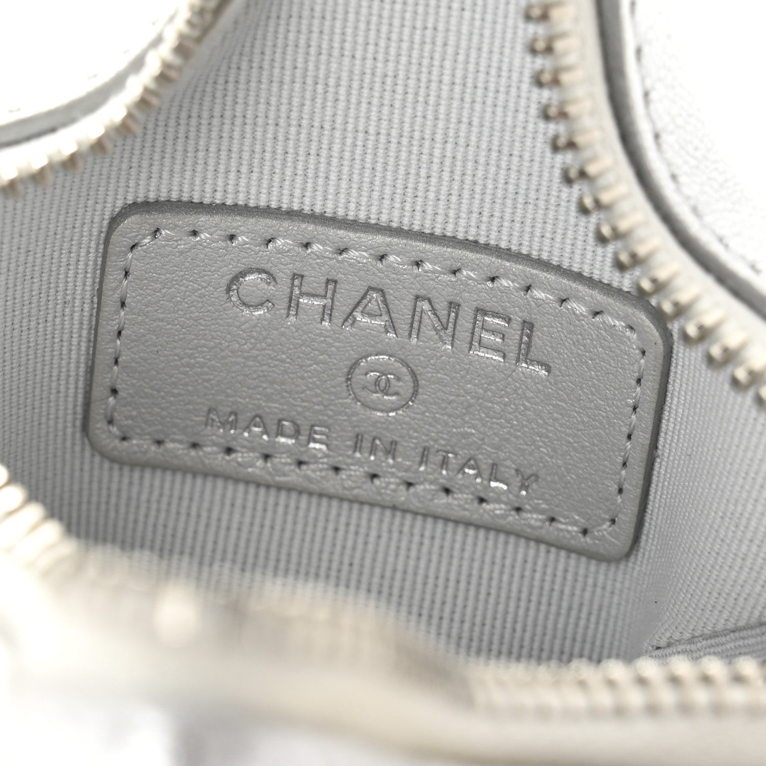 Chanel Metallic Lambskin Walk Of Fame Star Clip On Coin Purse Silver 6 of 8