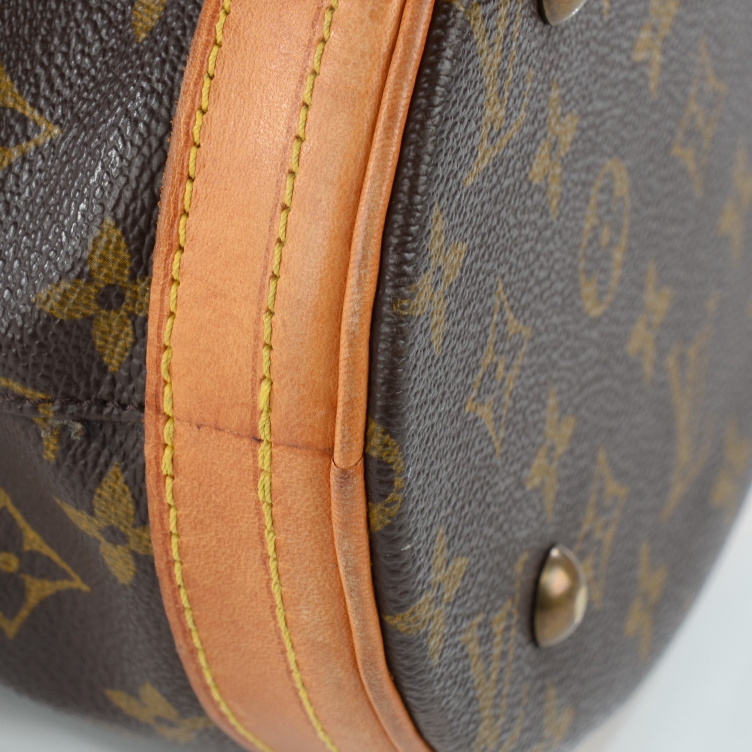 Louis Vuitton Monogram Petit Bucket 23 11 of 12