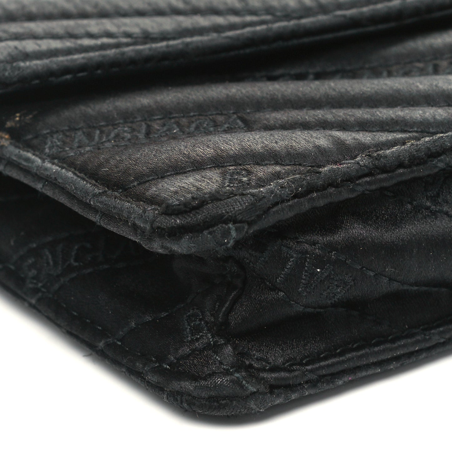 Satin Jacquard Logo Matelasse BB Wallet On Chain Black