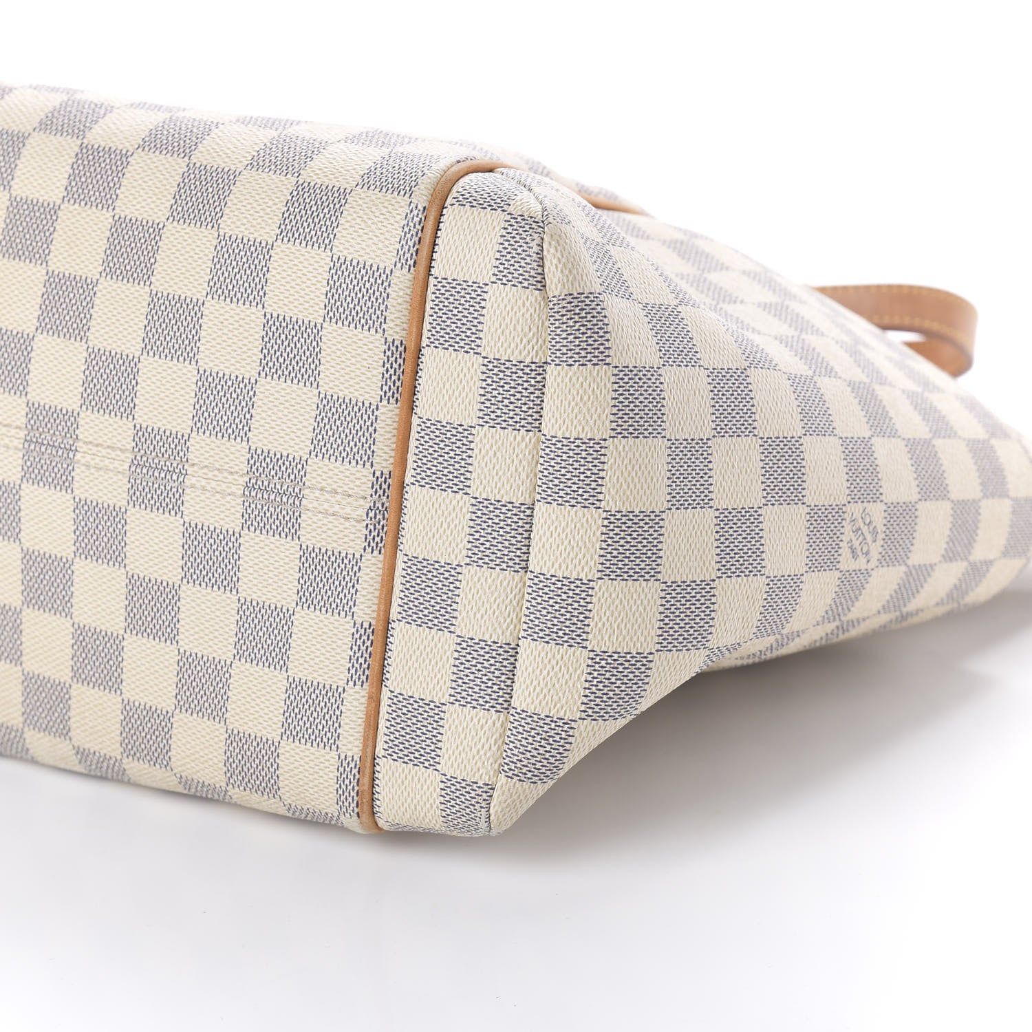 Louis Vuitton Damier Azur Totally MM 7 of 11