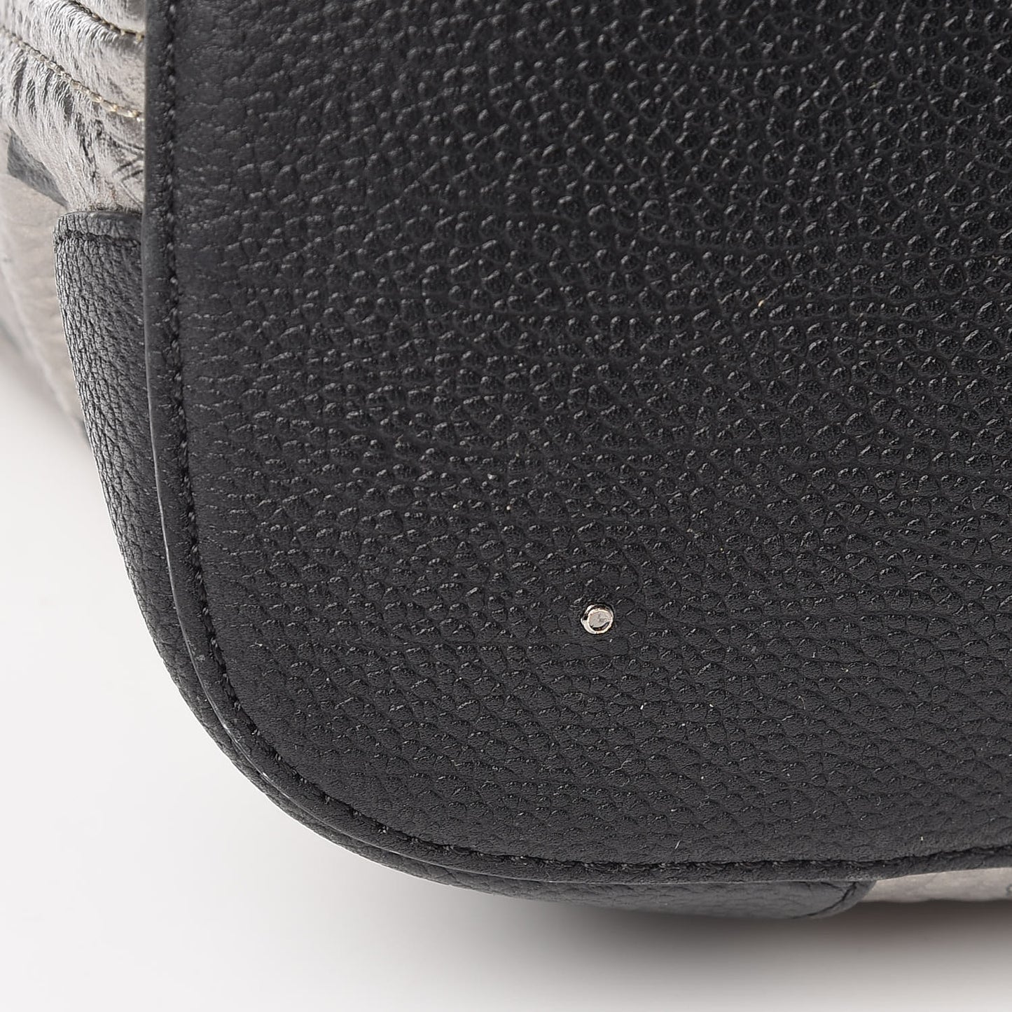 Visetos Diamond Medium Tote Silver